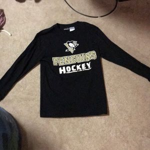 NWOT Youth Large Pittsburgh Penguins Hockey Shirt